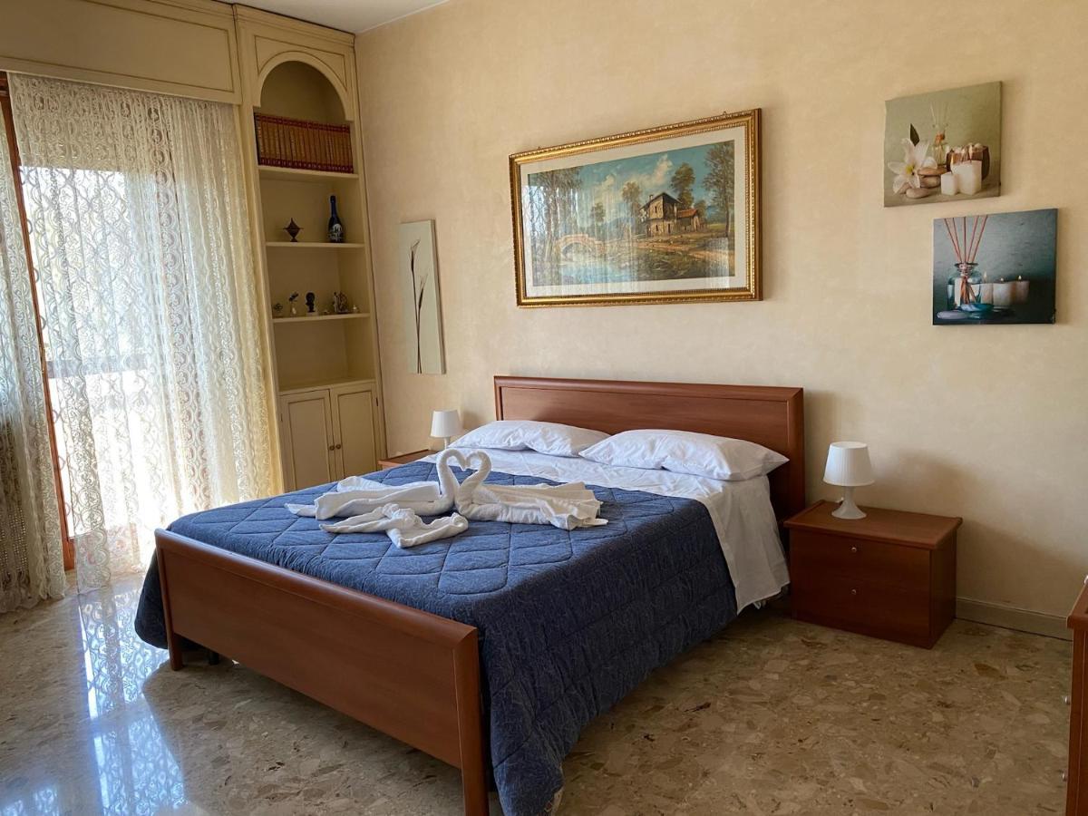 Casa Giovanna Rozzano Bagian luar foto