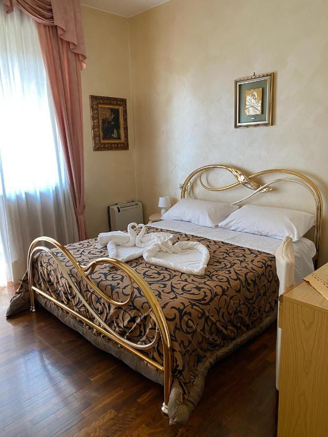 Casa Giovanna Rozzano Bagian luar foto